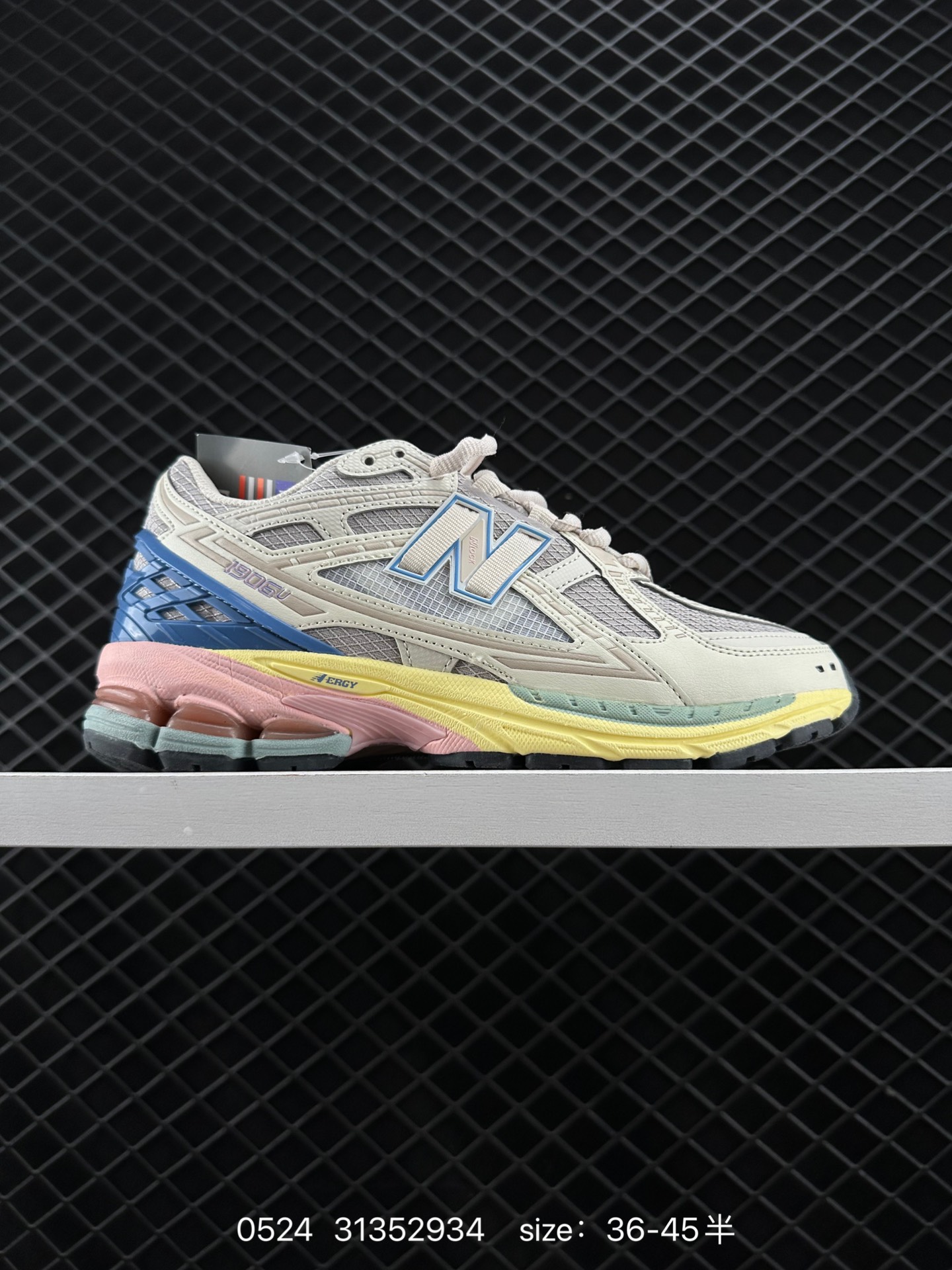 New Balance M1906R New Balance M1906R